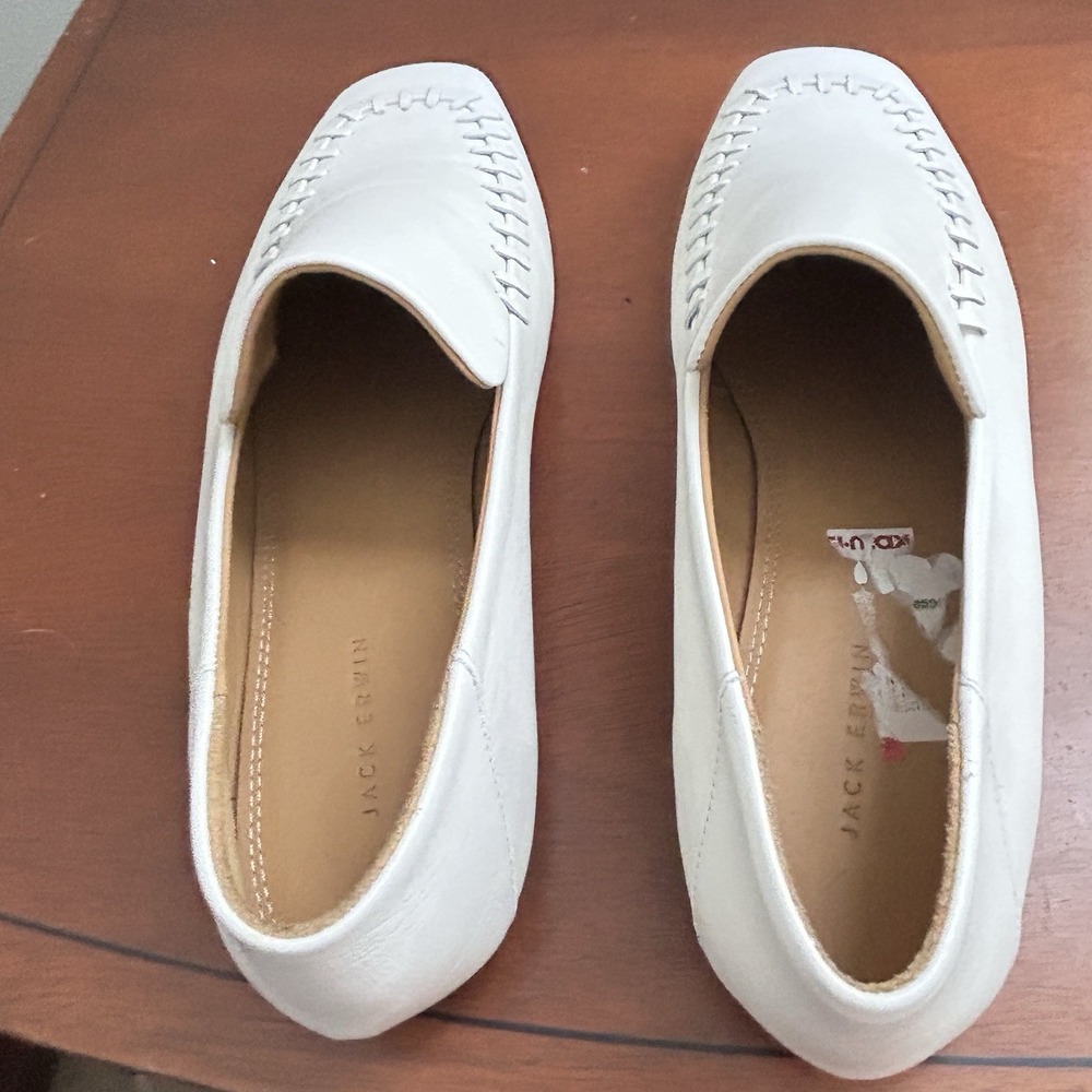 Jack Erwin Women's 9.5 White Leather Loafers Slip On Flats Made in Portugal
